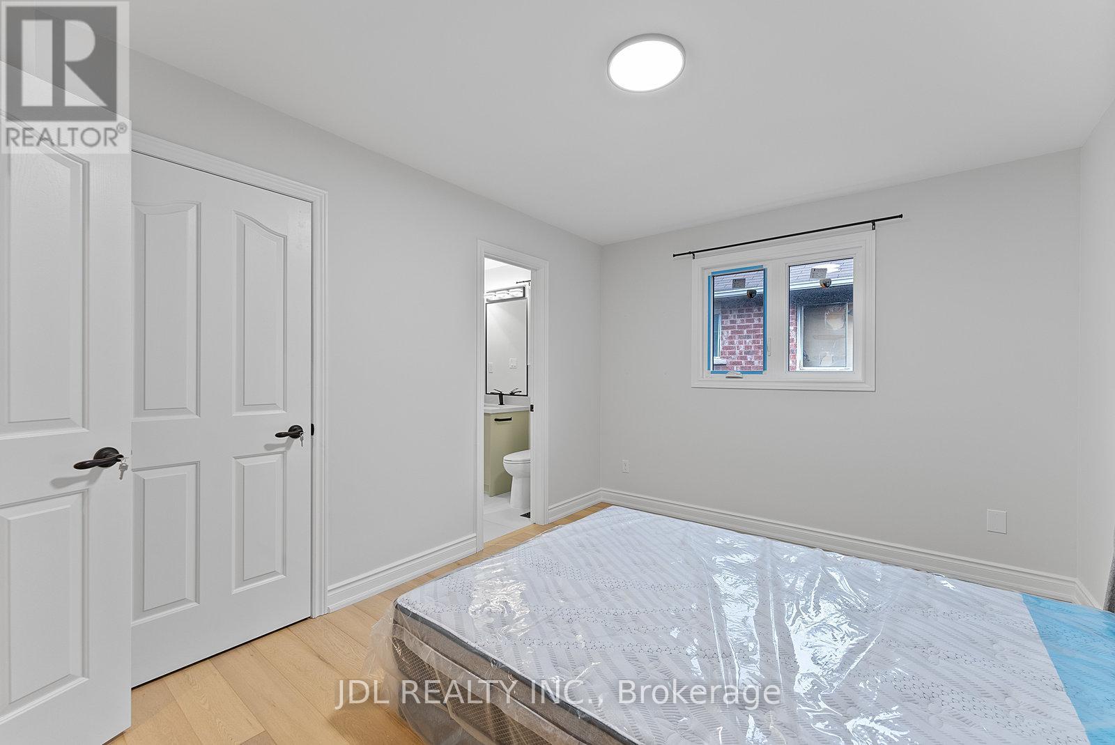 69 Aristotle Drive, Richmond Hill, Ontario  L4S 1J7 - Photo 29 - N12479784