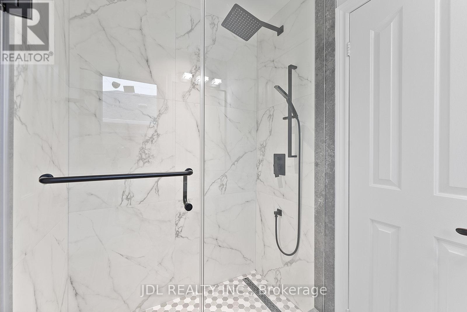 69 Aristotle Drive, Richmond Hill, Ontario  L4S 1J7 - Photo 39 - N12479784