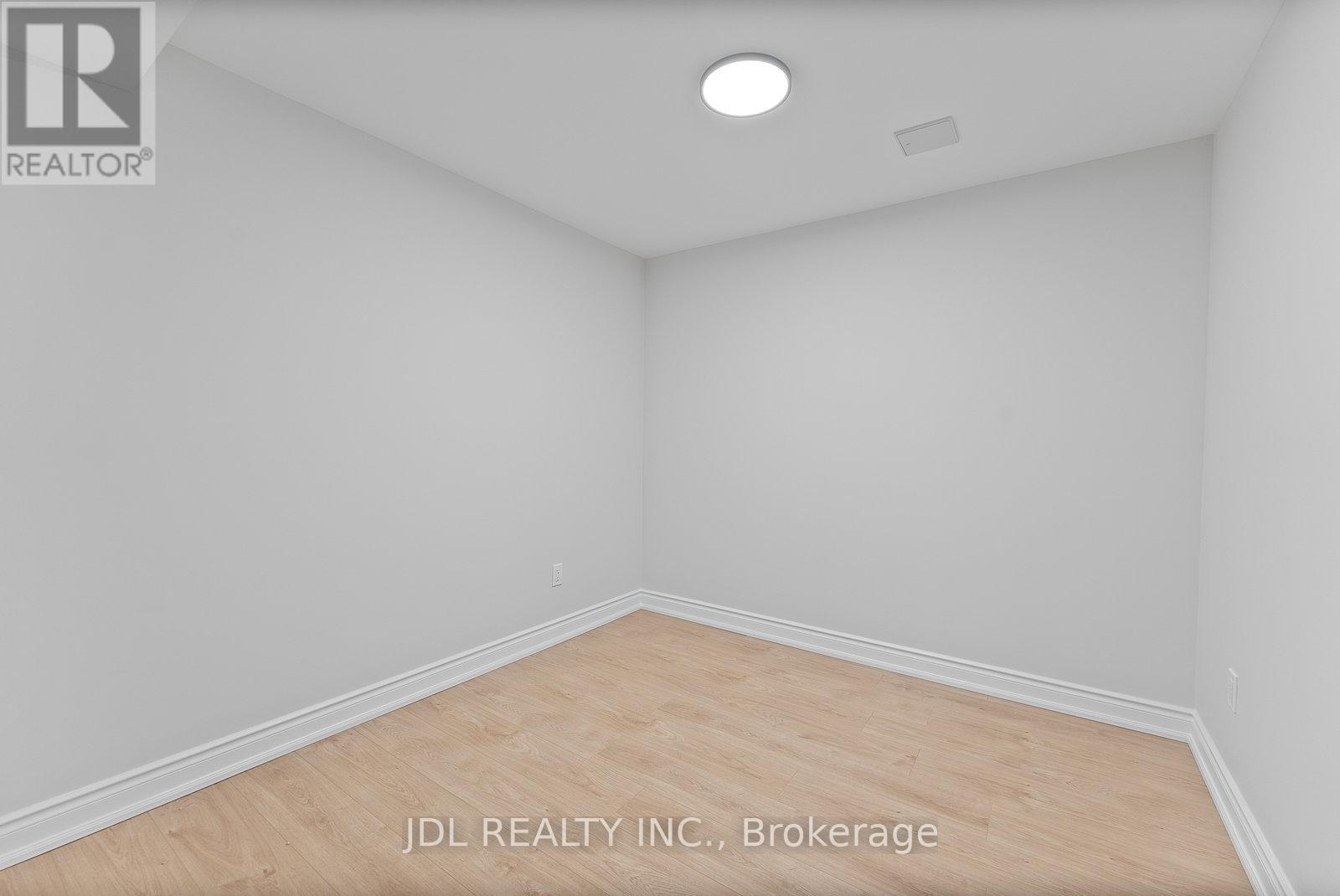 69 Aristotle Drive, Richmond Hill, Ontario  L4S 1J7 - Photo 45 - N12479784