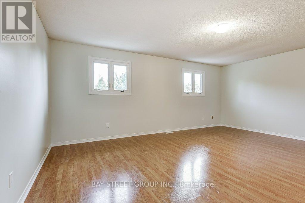 1 Price Street, Richmond Hill, Ontario  L4S 1E1 - Photo 17 - N12479785