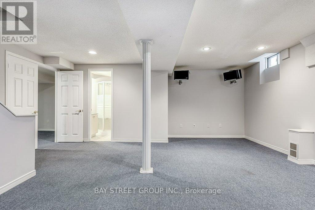 1 Price Street, Richmond Hill, Ontario  L4S 1E1 - Photo 31 - N12479785