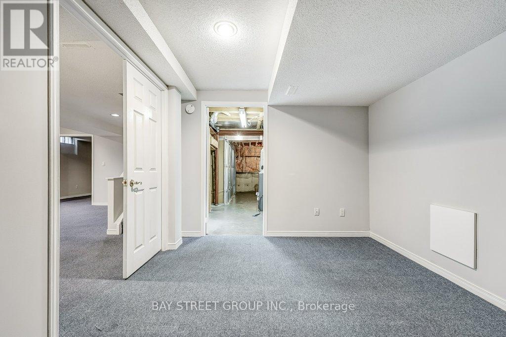 1 Price Street, Richmond Hill, Ontario  L4S 1E1 - Photo 35 - N12479785