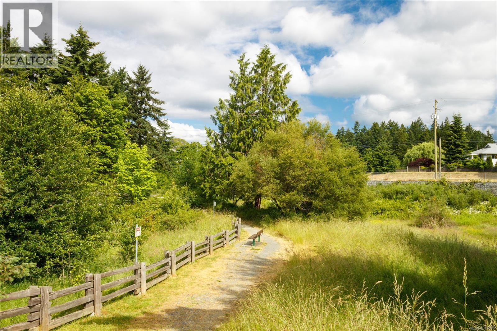 7086 Maber Rd, Central Saanich, British Columbia  V8M 1S9 - Photo 38 - 1017598