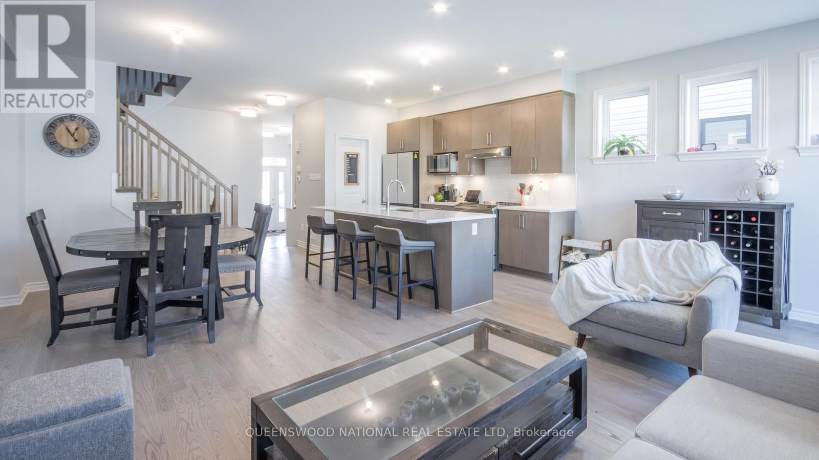551 Cardamom Terrace, Ottawa, Ontario  K2S 2Y1 - Photo 9 - X12479798