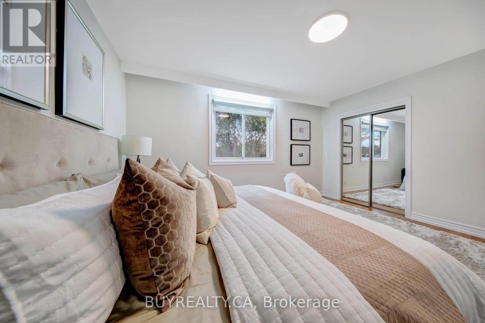 5 Baintree Street E, Toronto, Ontario  M3H 3X4 - Photo 21 - C12479807