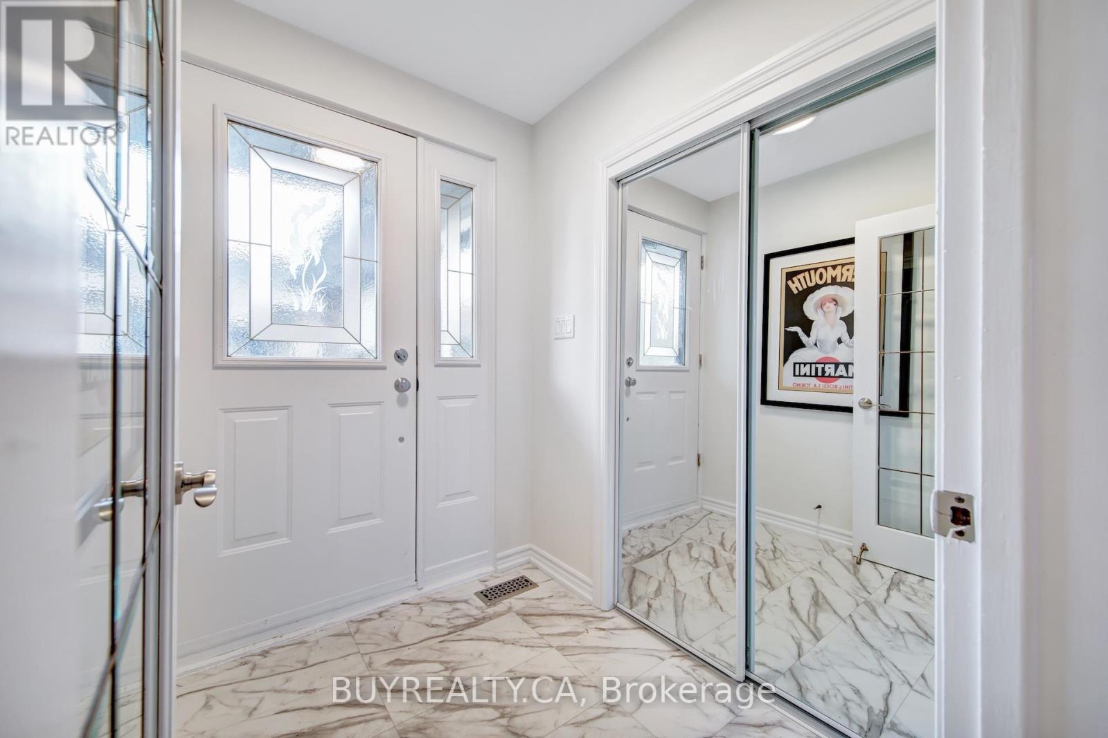 5 Baintree Street E, Toronto, Ontario  M3H 3X4 - Photo 5 - C12479807