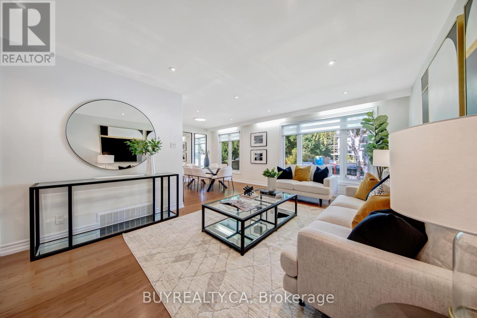 5 Baintree Street E, Toronto, Ontario  M3H 3X4 - Photo 9 - C12479807