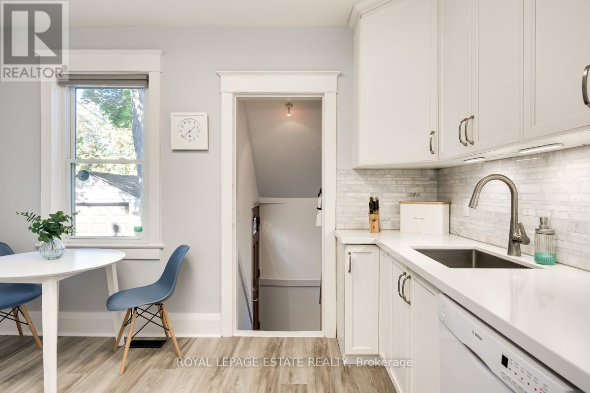 532 Glebeholme Boulevard, Toronto, Ontario  M4C 1V4 - Photo 10 - E12479812