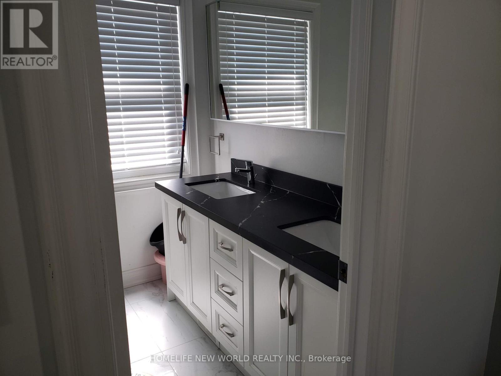 Main - 13 Rockport Crescent, Richmond Hill, Ontario  L4C 2L5 - Photo 13 - N12479801