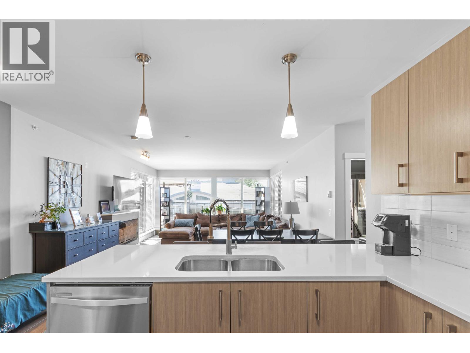 404 2460 Kelly Avenue, Port Coquitlam, British Columbia  V3C 0E3 - Photo 9 - R3059147