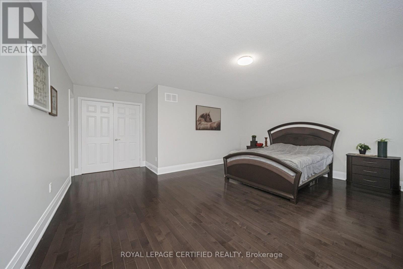 57 Legend Lane, Brampton, Ontario  L6X 5B6 - Photo 17 - W12479800