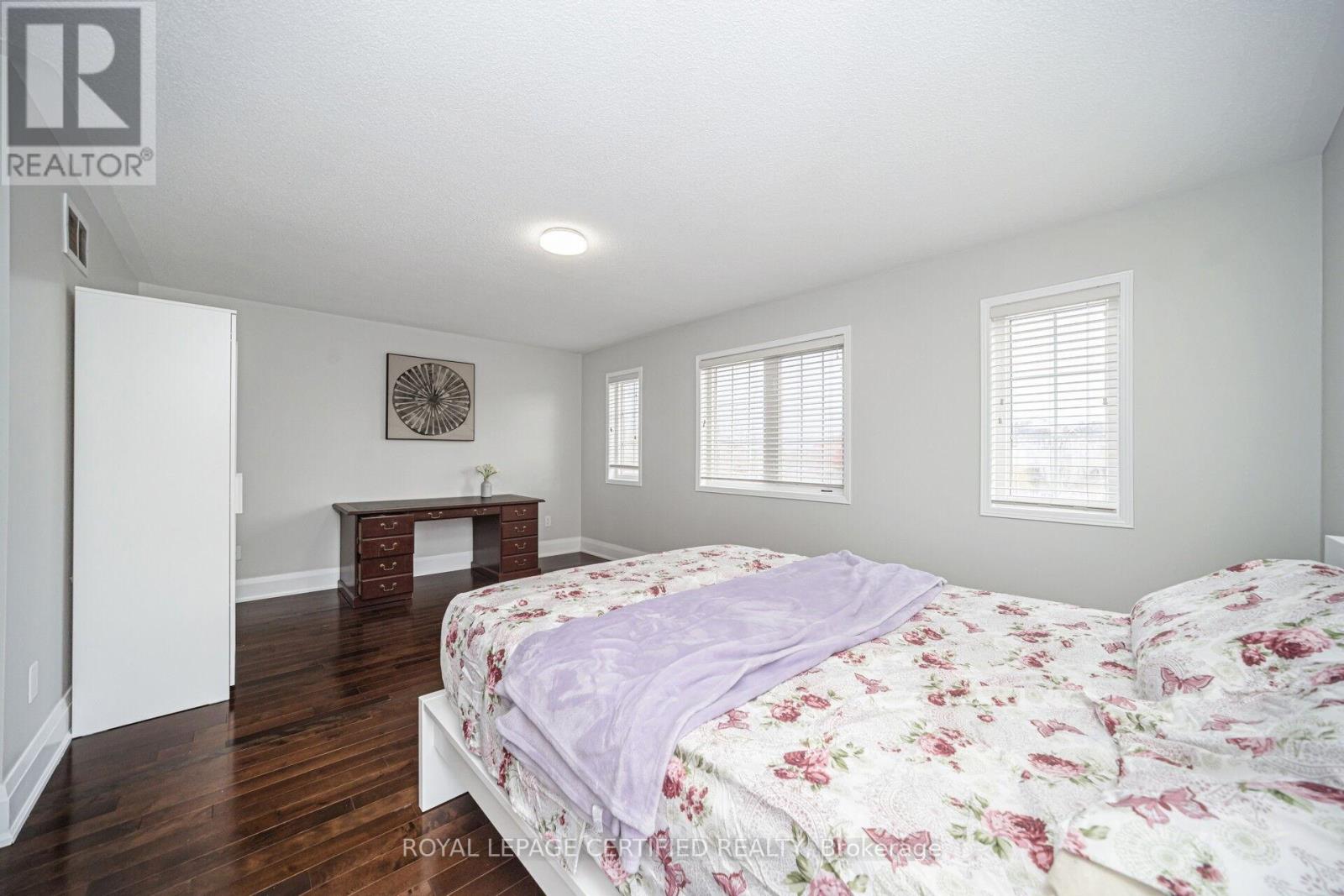 57 Legend Lane, Brampton, Ontario  L6X 5B6 - Photo 22 - W12479800