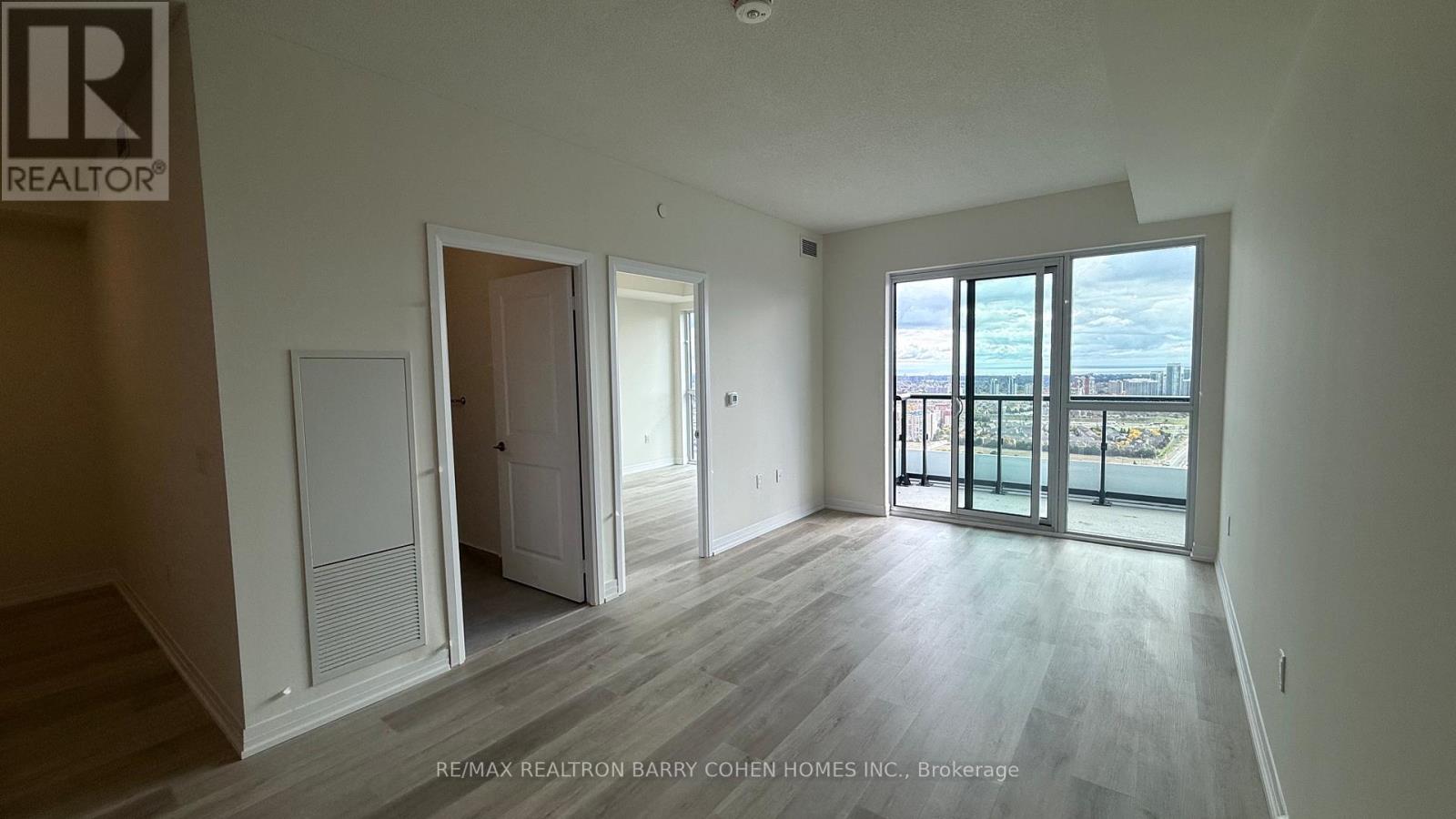 3102 - 15 Watergarden Drive, Mississauga, Ontario  L5R 0H4 - Photo 13 - W12479813