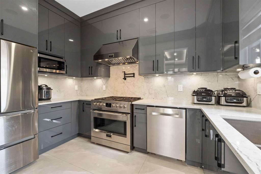 10861 142a Street, Surrey, British Columbia  V3R 3L4 - Photo 15 - R3059804