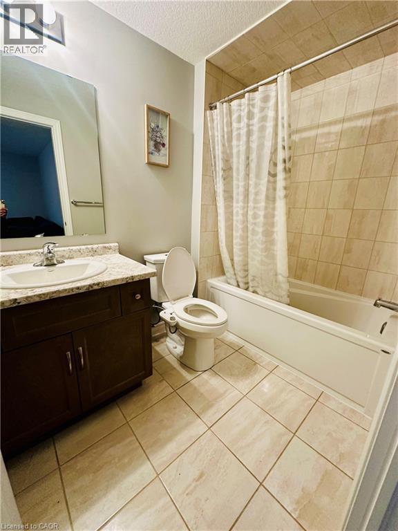80 Georgina St Street, Kitchener, Ontario  N2R 0S6 - Photo 3 - 40781927