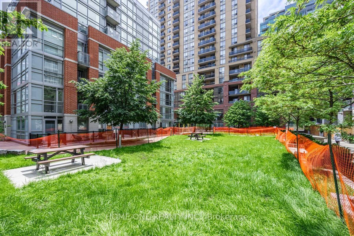 822 - 68 Abell Street, Toronto, Ontario  M6J 0B1 - Photo 24 - C12479815