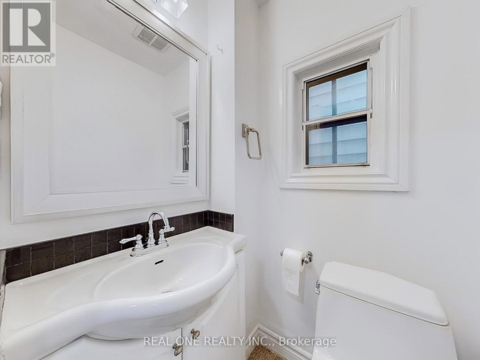 611 Davenport Road, Toronto, Ontario  M5R 1L2 - Photo 13 - C12479826