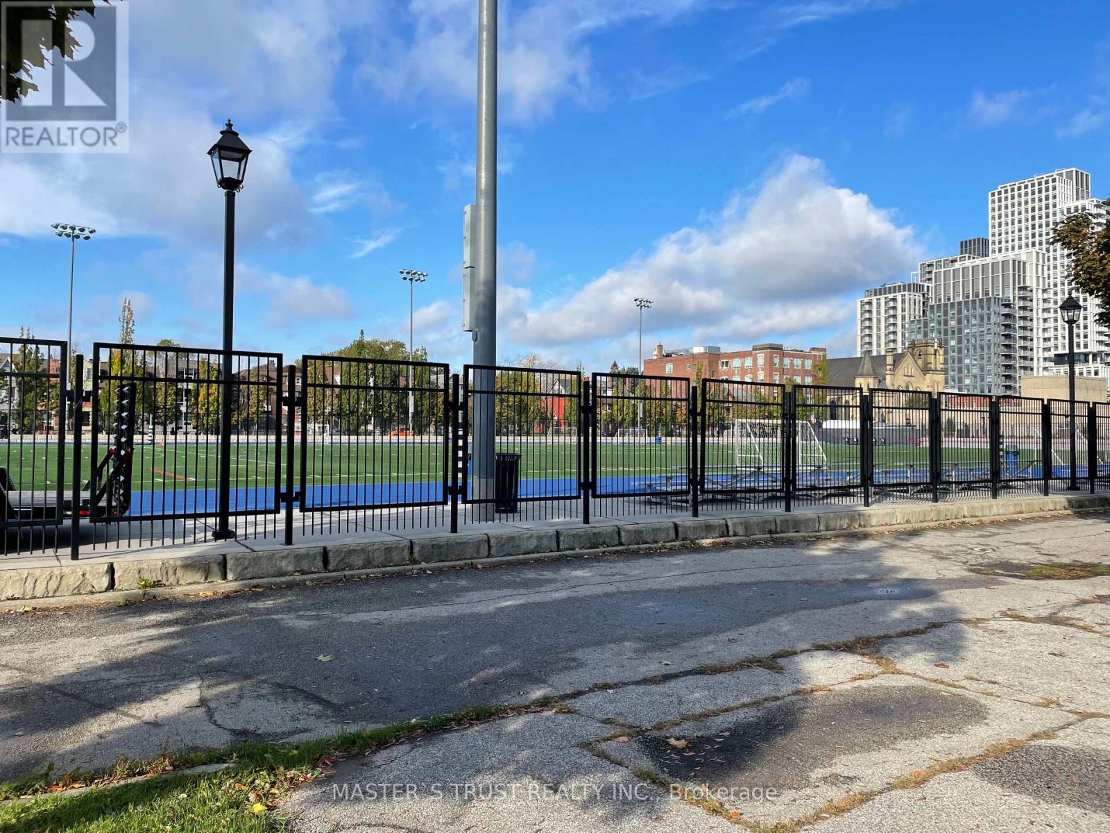 Unit1 - 370 Lippincott Street, Toronto, Ontario  M5S 2P7 - Photo 12 - C12479829