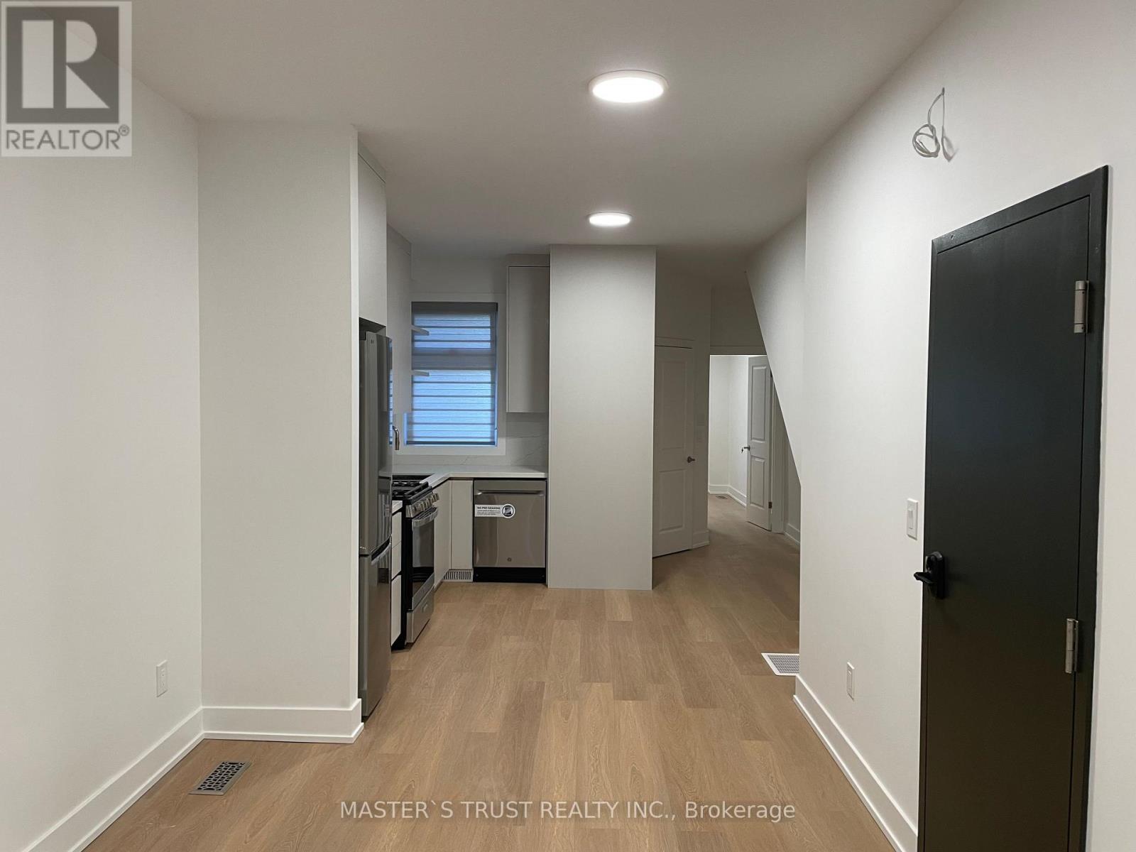 Unit1 - 370 Lippincott Street, Toronto, Ontario  M5S 2P7 - Photo 6 - C12479829