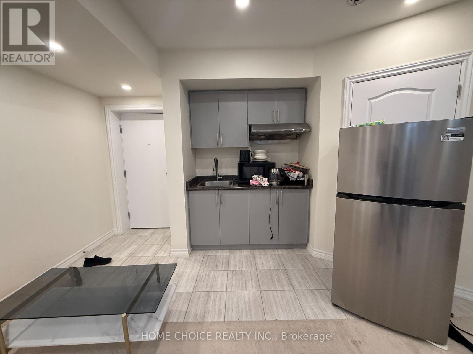 32 - Basement - 181 Parktree Drive, Vaughan, Ontario  L6A 5B1 - Photo 7 - N12479821