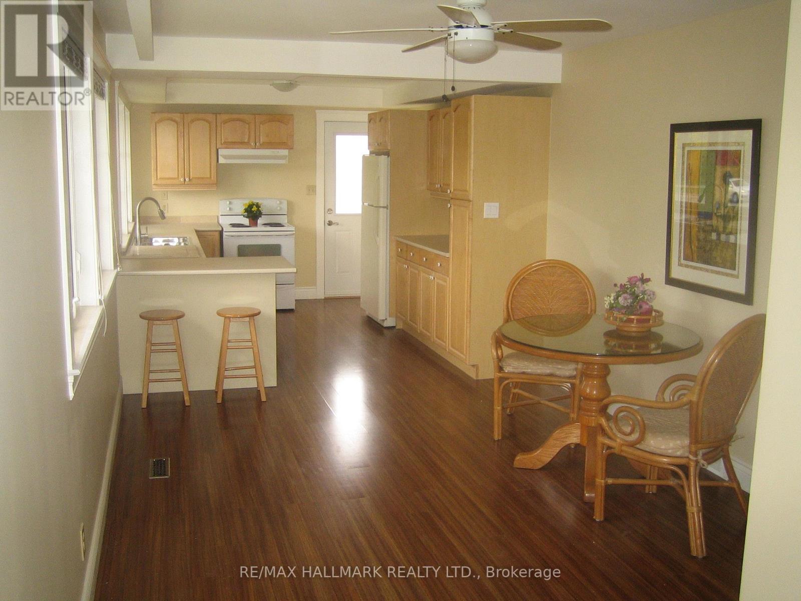 166 WELDRICK ROAD, Richmond Hill, Ontario