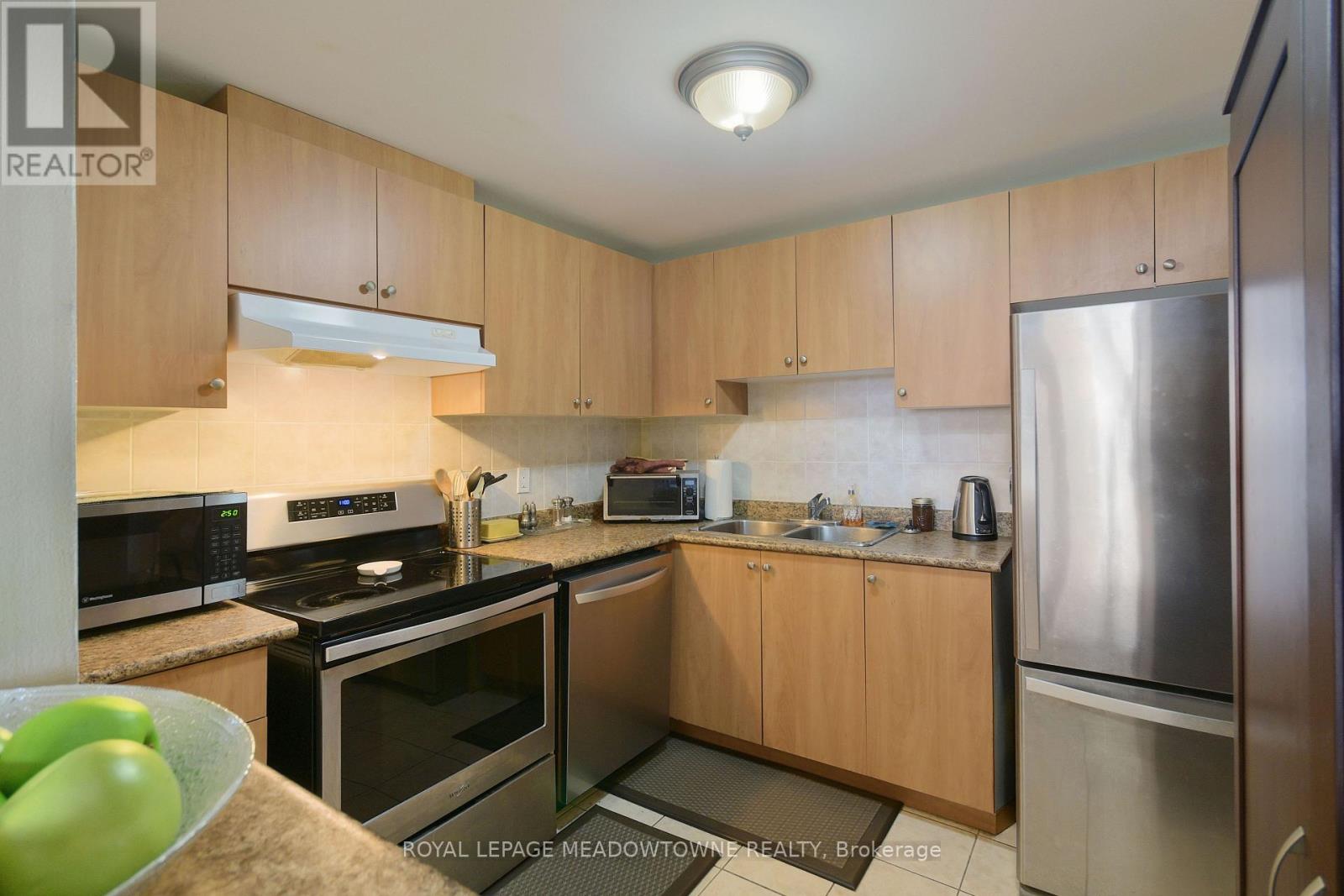 501 - 6720 Glen Erin Drive, Mississauga, Ontario  L5N 3K8 - Photo 11 - W12479814