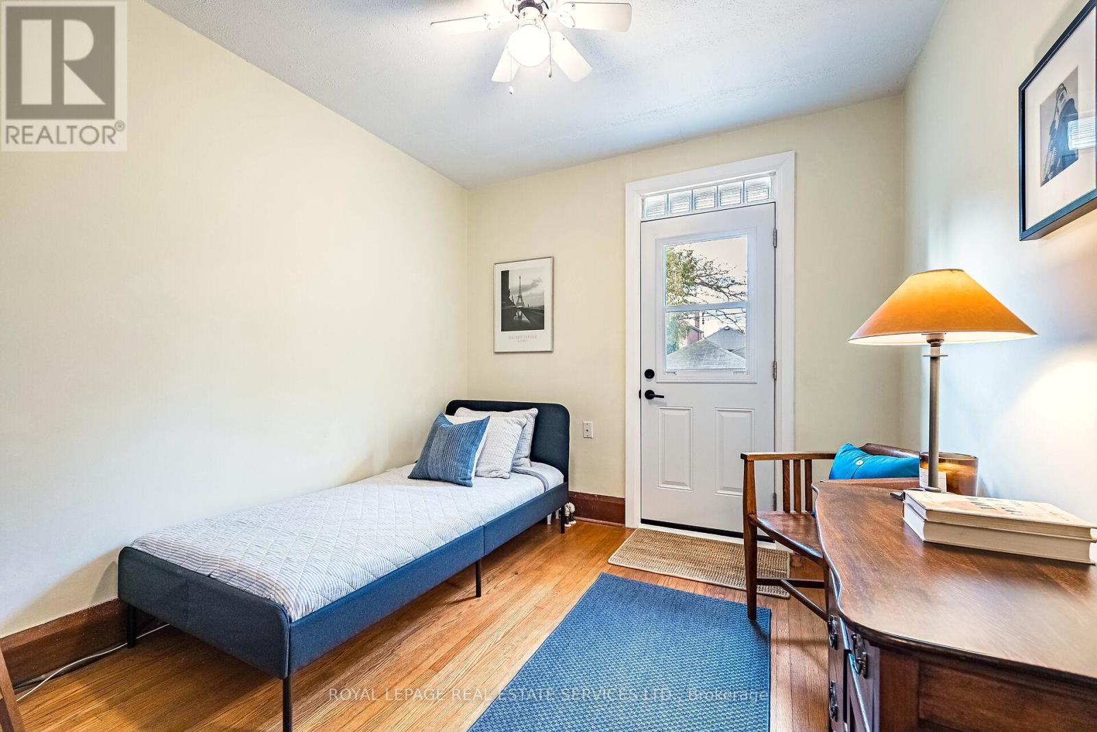 44 Fourth Street, Toronto, Ontario  M8V 2Y3 - Photo 19 - W12479835