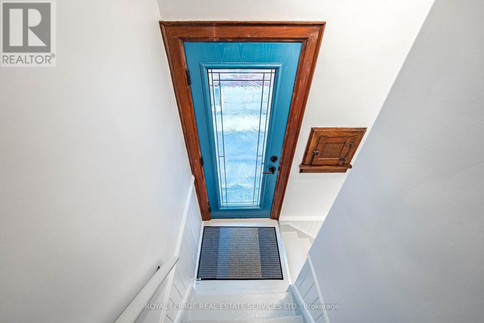44 Fourth Street, Toronto, Ontario  M8V 2Y3 - Photo 24 - W12479835