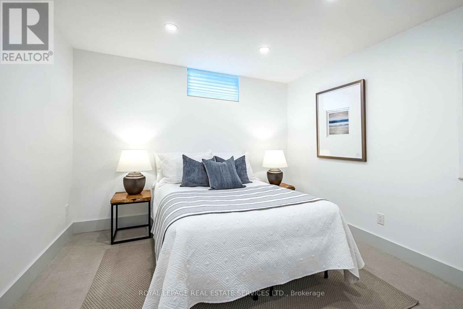 44 Fourth Street, Toronto, Ontario  M8V 2Y3 - Photo 27 - W12479835