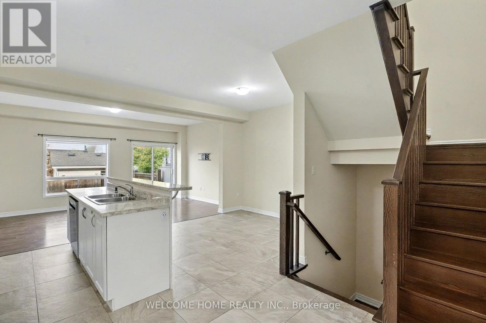 65 Bradbury Road, Hamilton, Ontario  L8J 0E4 - Photo 11 - X12479828