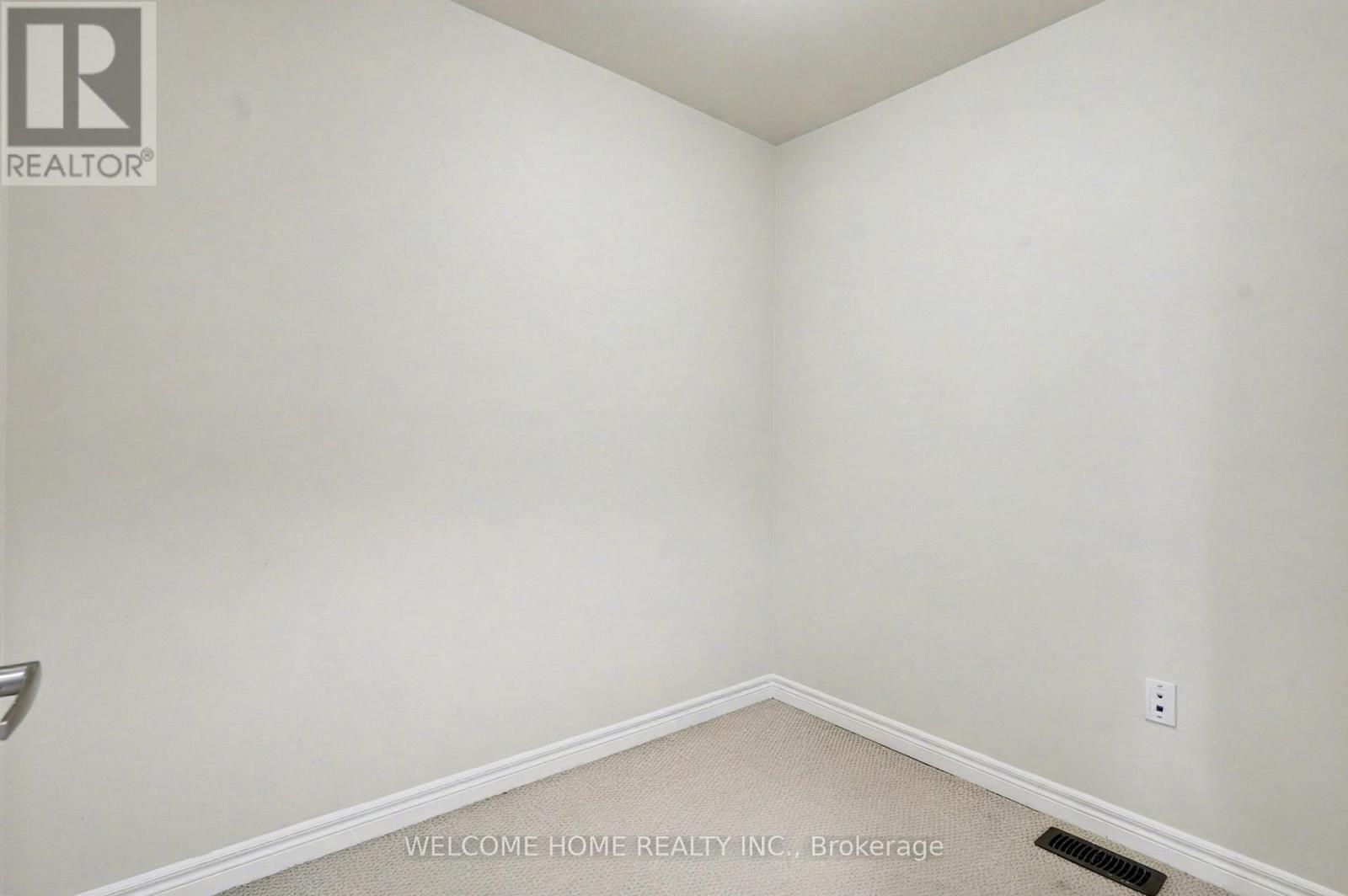 65 Bradbury Road, Hamilton, Ontario  L8J 0E4 - Photo 25 - X12479828
