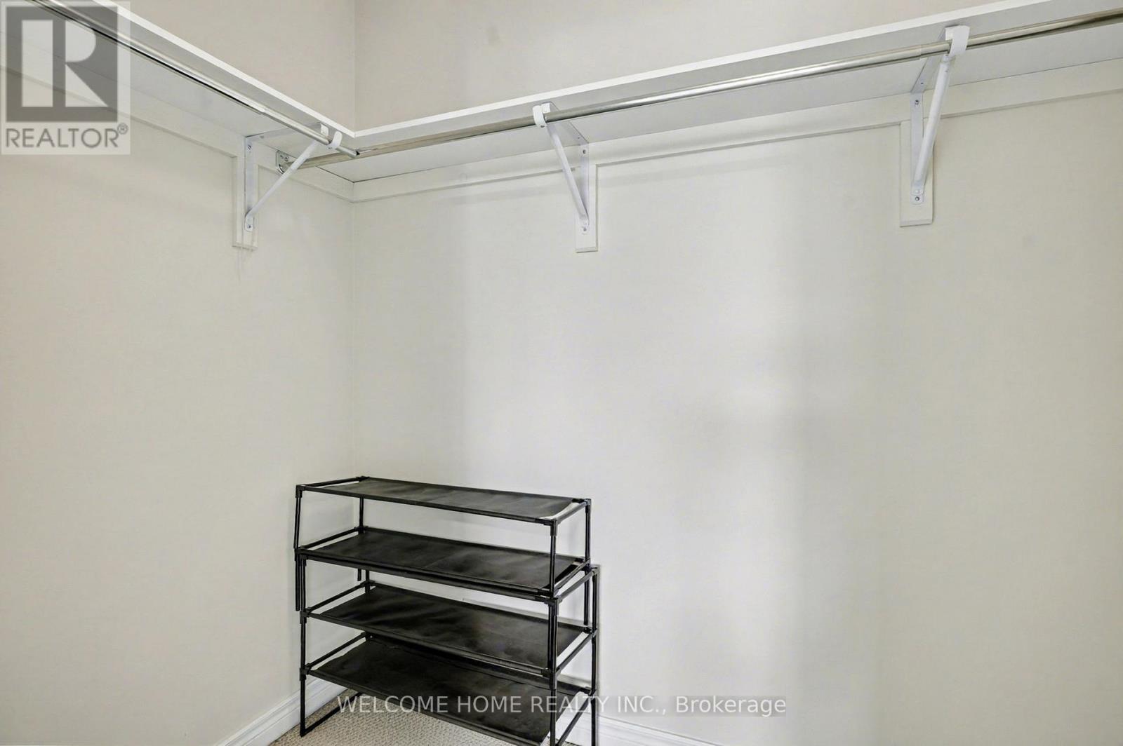 65 Bradbury Road, Hamilton, Ontario  L8J 0E4 - Photo 26 - X12479828