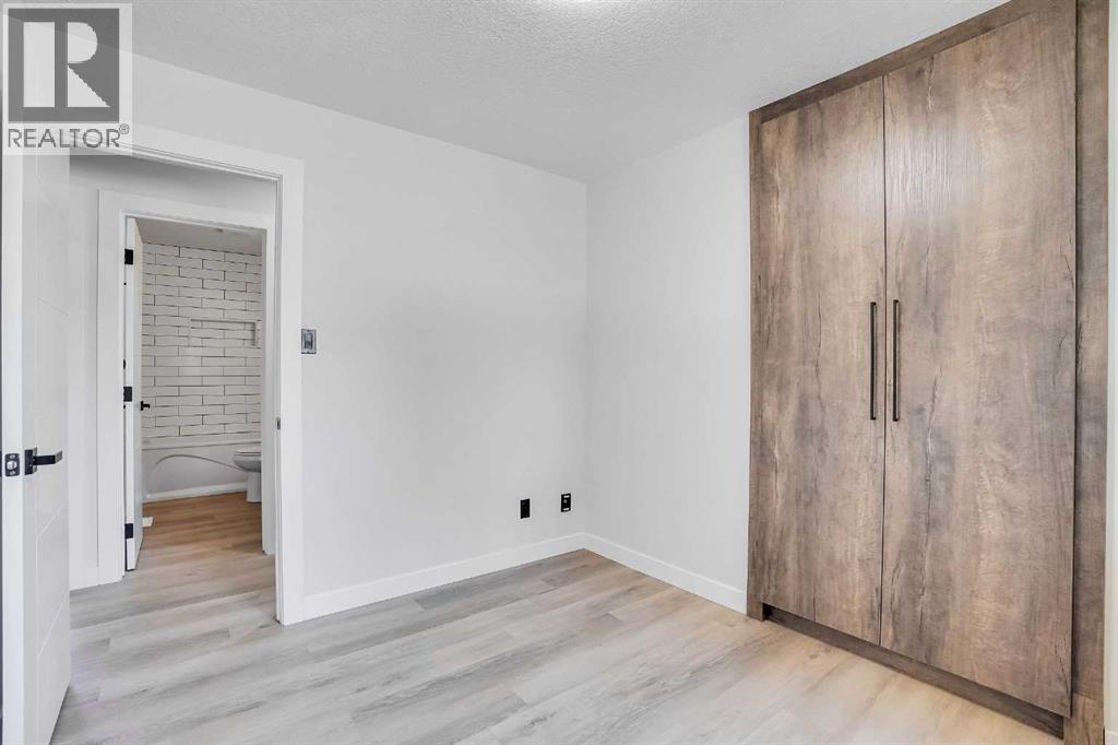 1344 Lake Michigan Crescent Se, Calgary, Alberta  T2J 3G1 - Photo 17 - A2253248