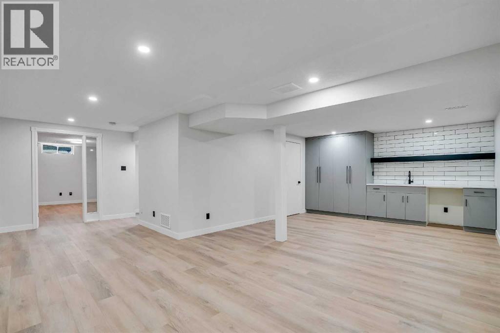 1344 Lake Michigan Crescent Se, Calgary, Alberta  T2J 3G1 - Photo 38 - A2253248