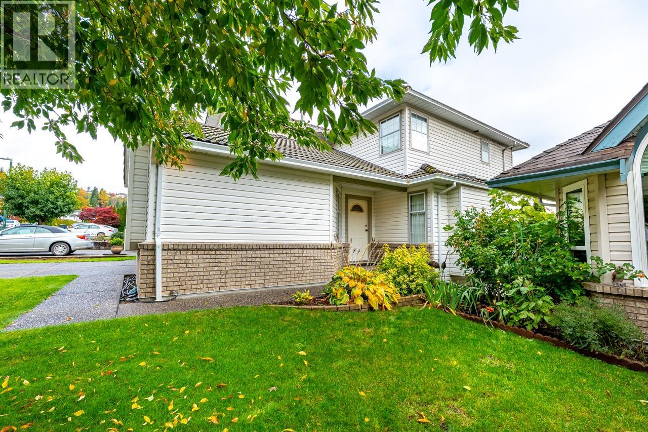 3139 Patullo Crescent, Coquitlam, British Columbia  V3E 2R3 - Photo 2 - R3061221