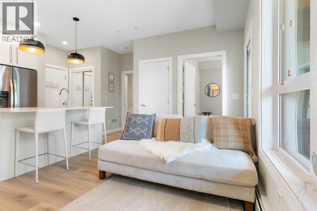 110, 383 Smith Street Nw, Calgary, Alberta  T3B 6J9 - Photo 13 - A2238671