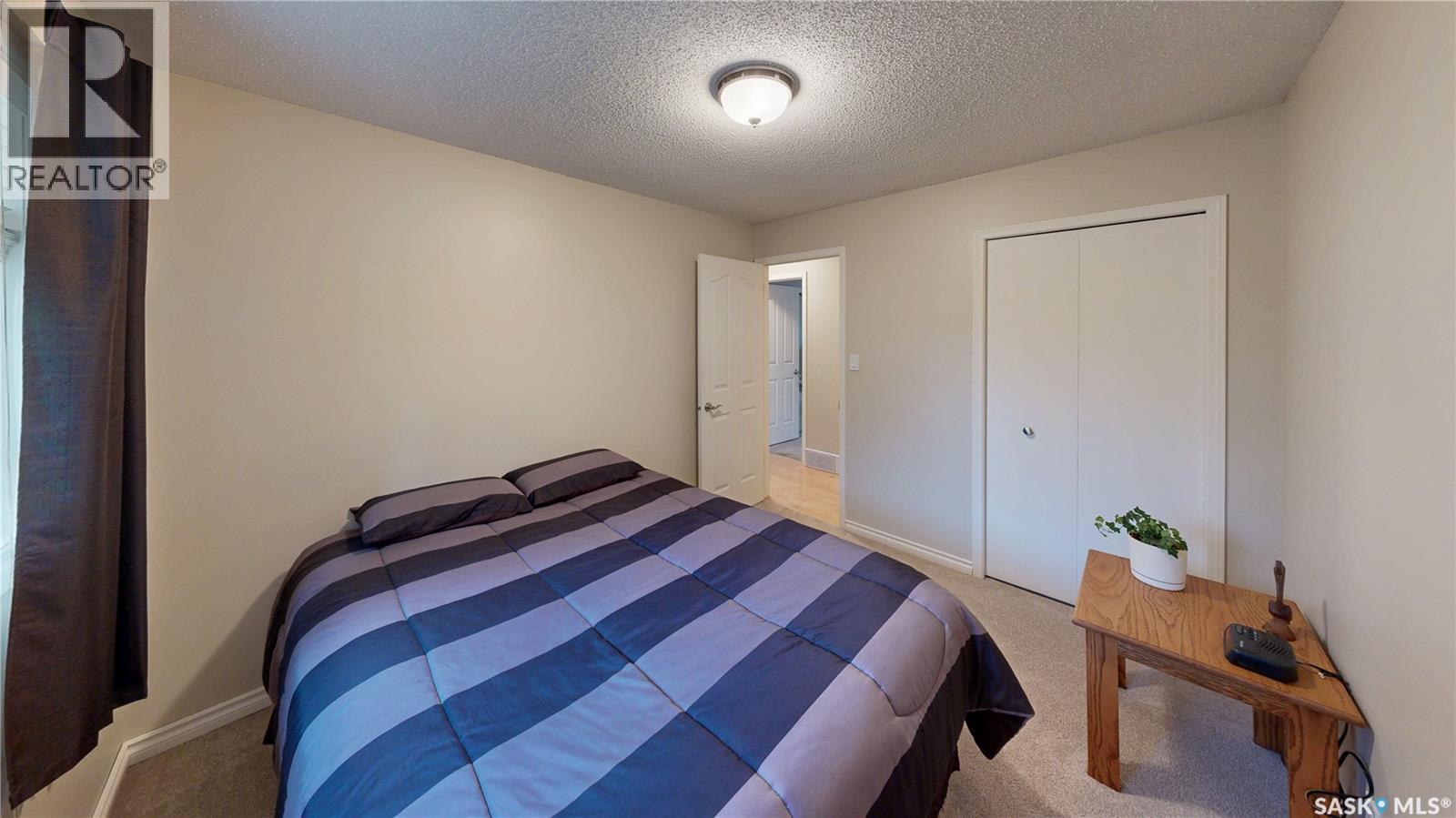 2322 Hanover Crescent E, Regina, Saskatchewan  S4V 0Z6 - Photo 26 - SK021493