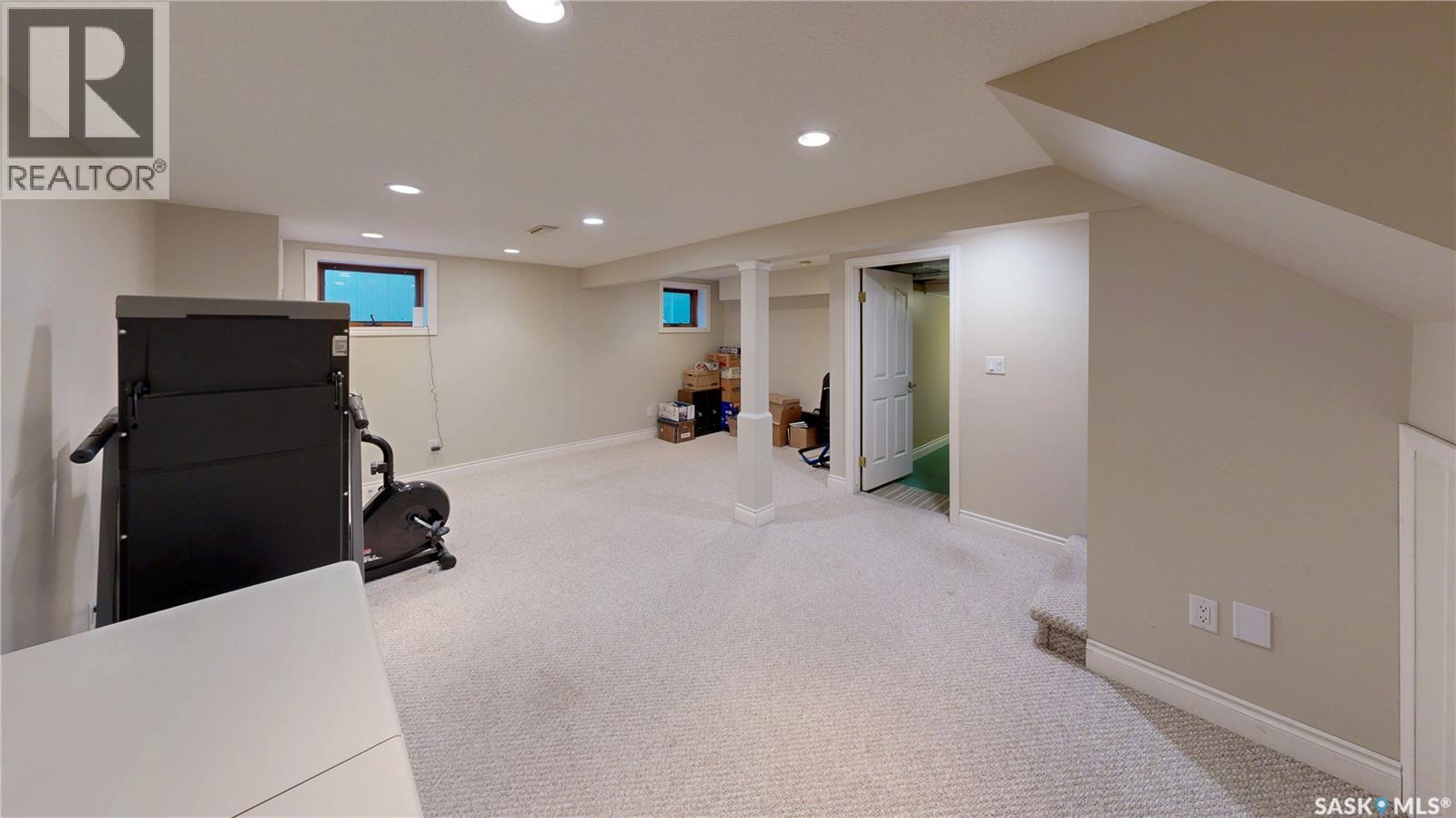 2322 Hanover Crescent E, Regina, Saskatchewan  S4V 0Z6 - Photo 35 - SK021493