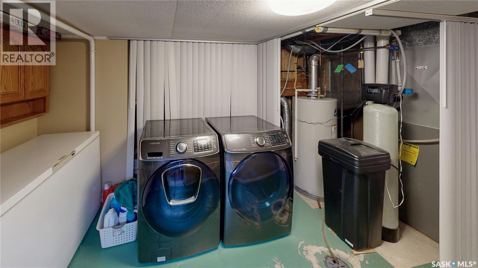 2322 Hanover Crescent E, Regina, Saskatchewan  S4V 0Z6 - Photo 38 - SK021493