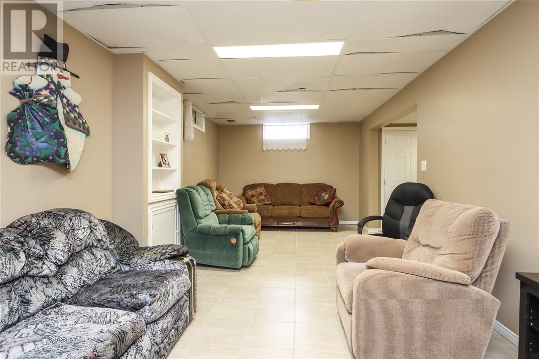 119 Laren Street, Wahnapitae, Ontario P0M 3C0 - Photo 22 - 2125358