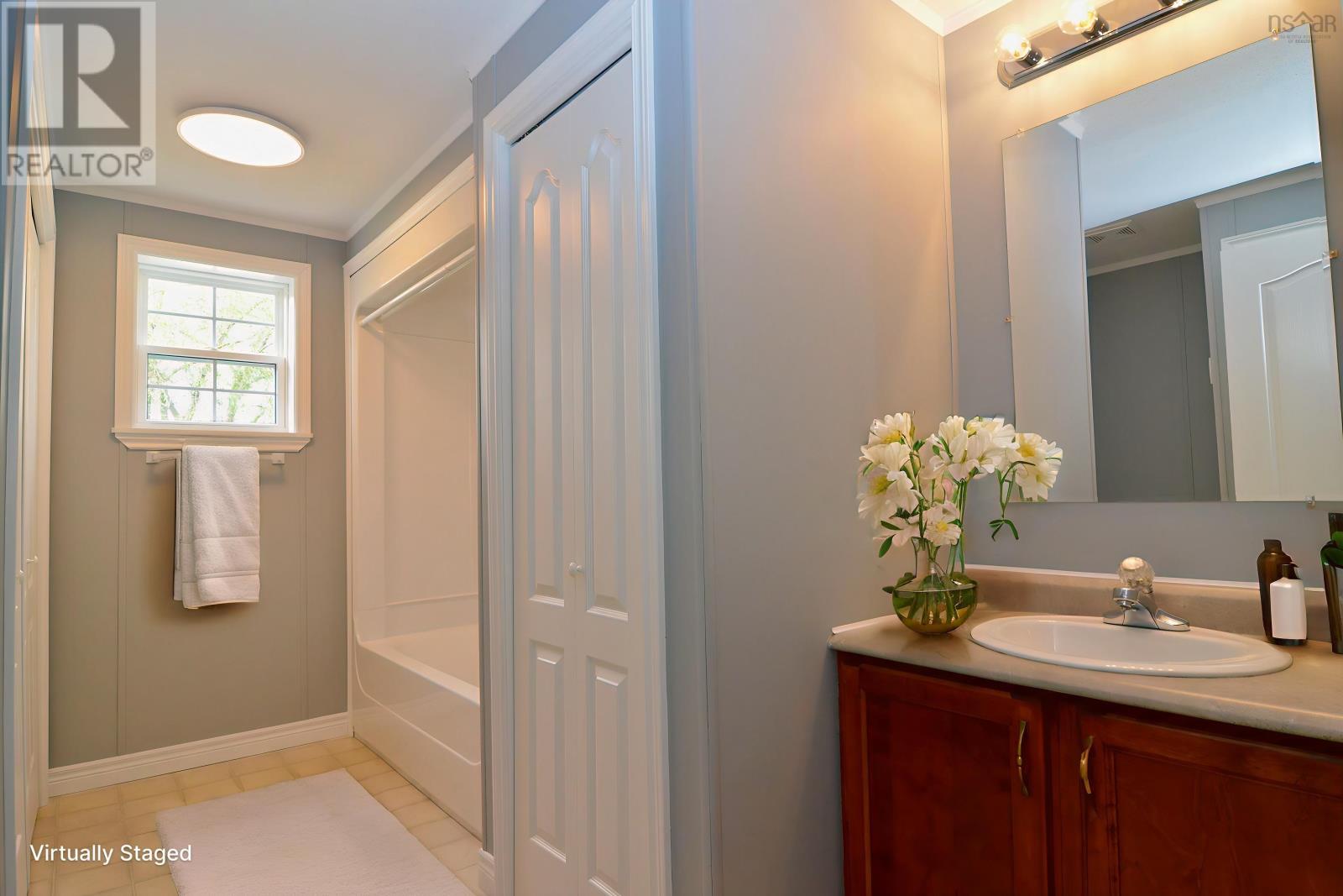 408 Kennedy Court, Lower Sackville, Nova Scotia  B4C 2T4 - Photo 8 - 202522842