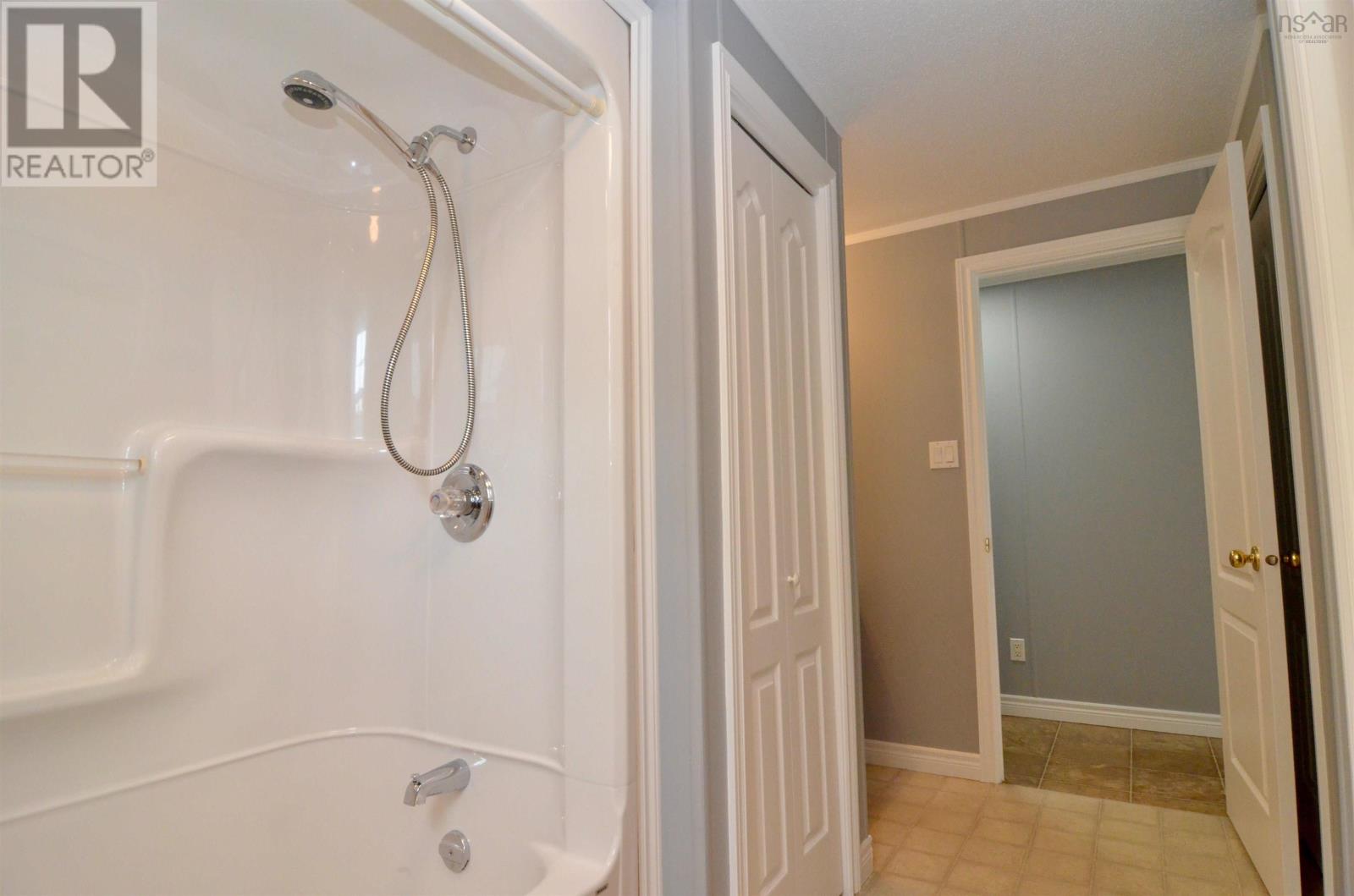 408 Kennedy Court, Lower Sackville, Nova Scotia  B4C 2T4 - Photo 22 - 202522842