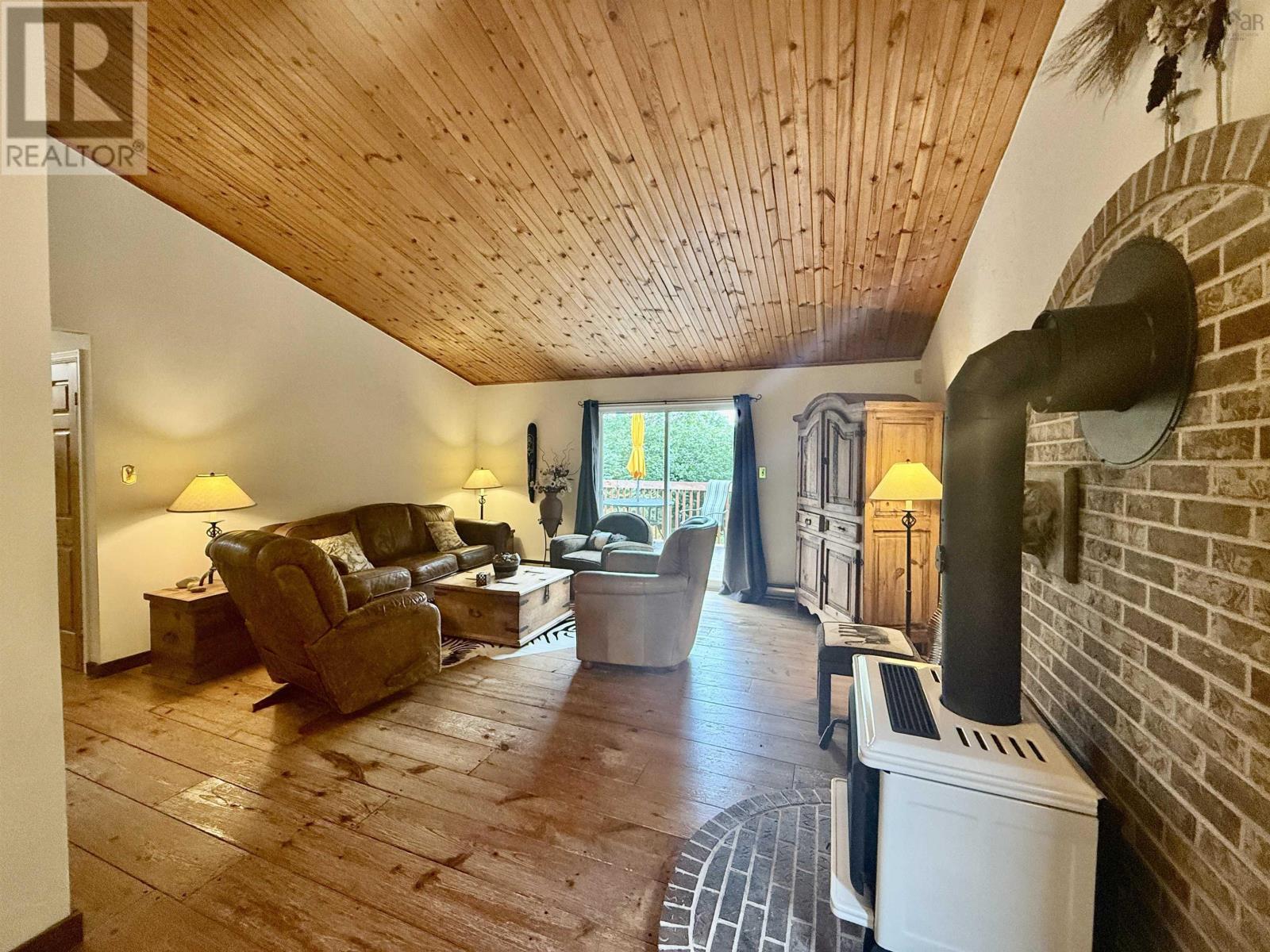 797 Cobequid Road, Lower Sackville, Nova Scotia  B4C 4A2 - Photo 14 - 202523174