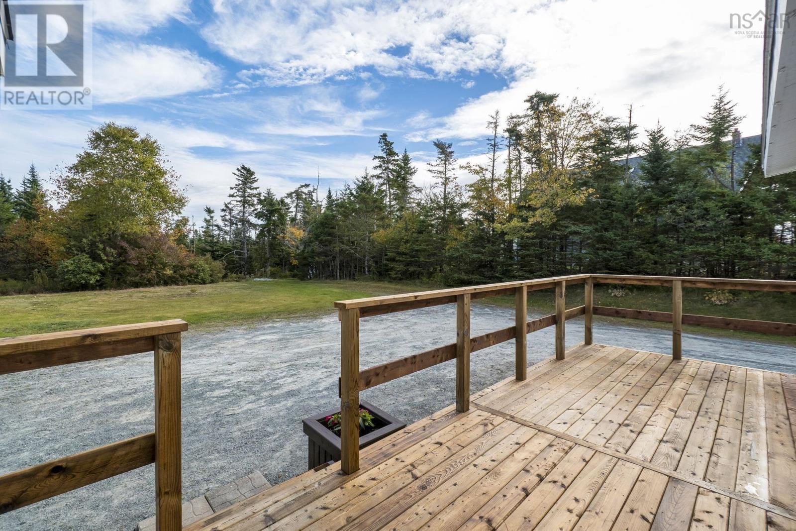 24 Moore Drive, Lawrencetown, Nova Scotia  B2Z 1R2 - Photo 19 - 202525967
