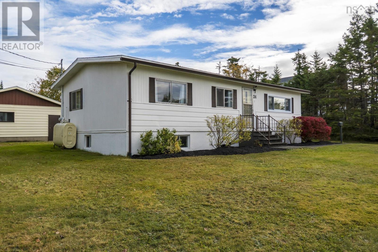24 Moore Drive, Lawrencetown, Nova Scotia  B2Z 1R2 - Photo 36 - 202525967