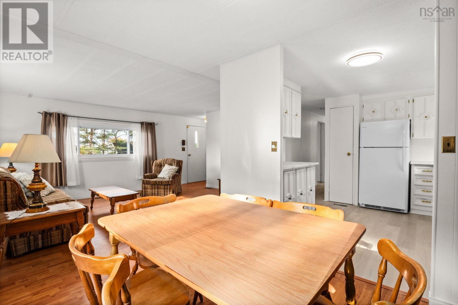 24 Moore Drive, Lawrencetown, Nova Scotia  B2Z 1R2 - Photo 7 - 202525967