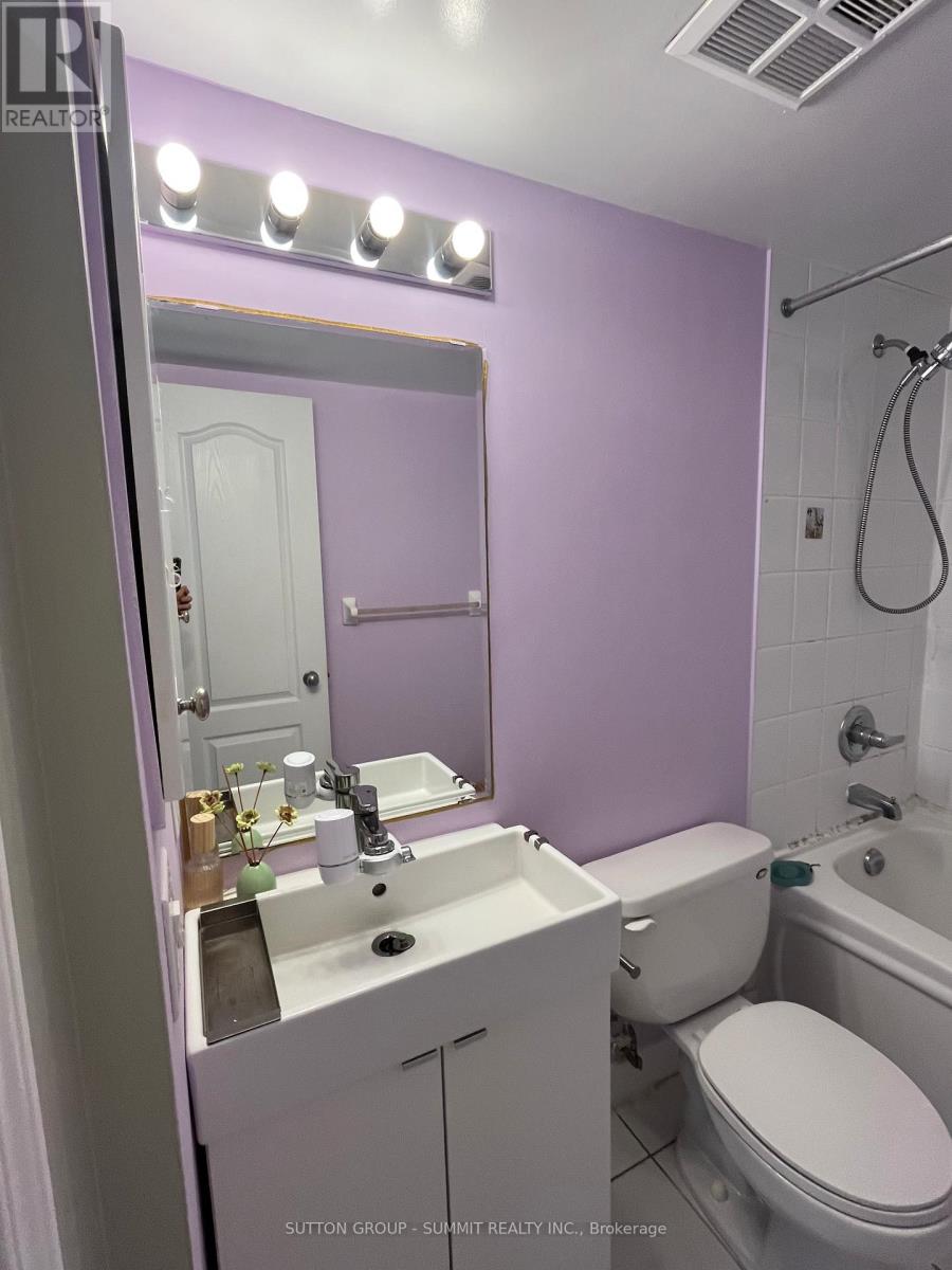 1212 - 2 Rean Drive, Toronto, Ontario  M2K 3B8 - Photo 12 - C12476660
