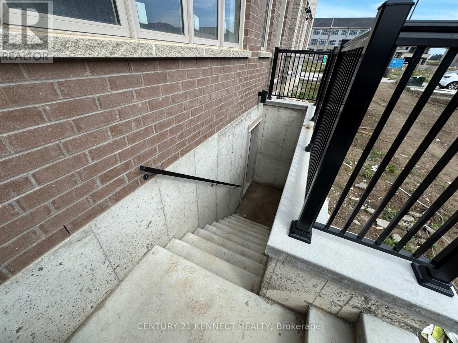 197 Leslie Richards Street, Markham, Ontario  L6C 3N3 - Photo 5 - N12328215