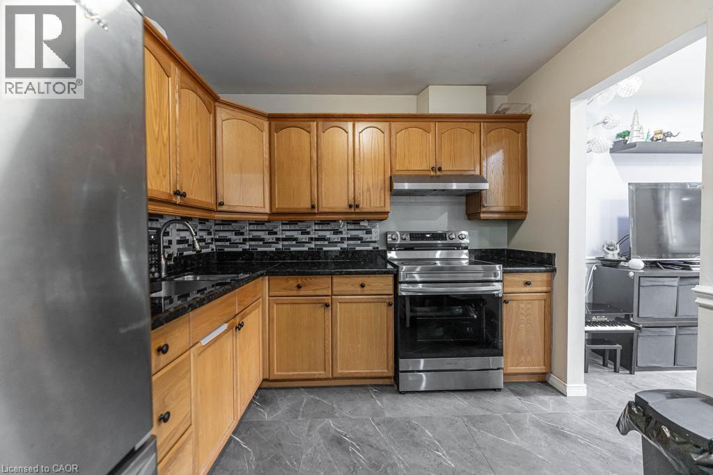 899 Stone Church Road E Unit# 4, Hamilton, Ontario  L8W 1B2 - Photo 3 - 40781757