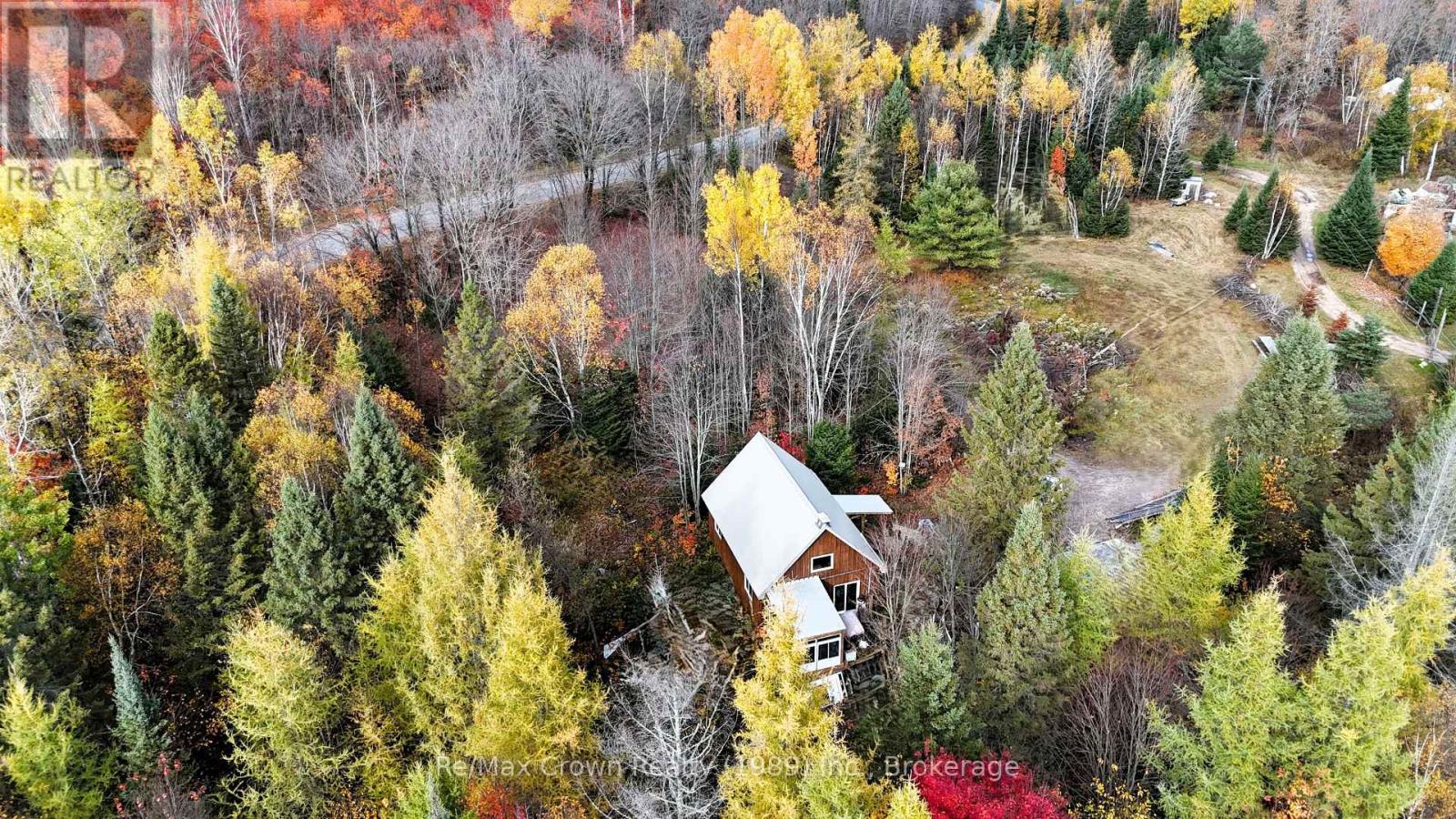 575 Muskoka Road, Strong, Ontario  P0A 1Z0 - Photo 2 - X12479870